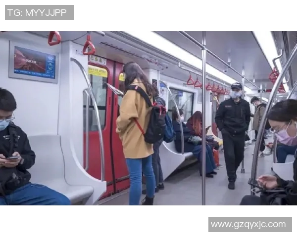 西涅疫情引发多国恐慌街道上人们纷纷戴口罩